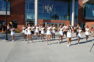 SRWC-grand-opening-cheer
