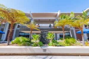 USU center courtyard